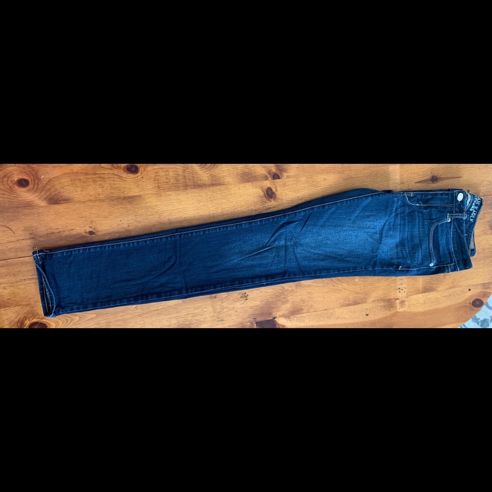 EUC American eagle skinny jeans